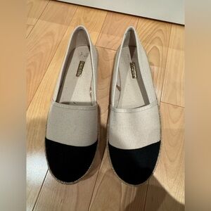 Women's Black and Cream Espadrilles/Shoes (8 US)